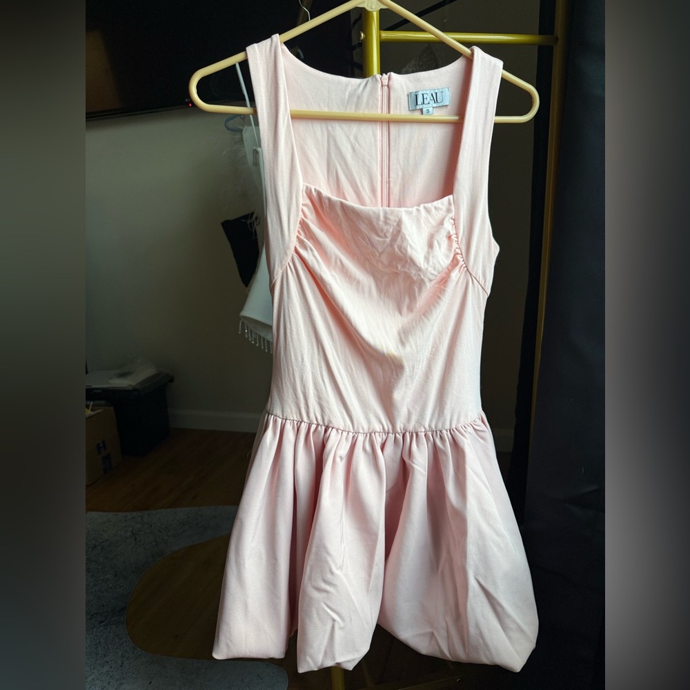 LEAU pink bubble Dress